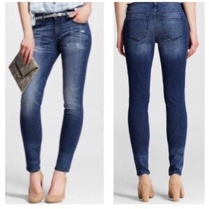 🌸3/$25 Mossimo Denim Power Stretch Mid Rise Distressed Skinny Jeans, Size 6